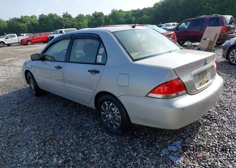2005 Mitsubishi Lancer Es z USA, uszkodzony, nr VIN JA3AJ26E35U028910